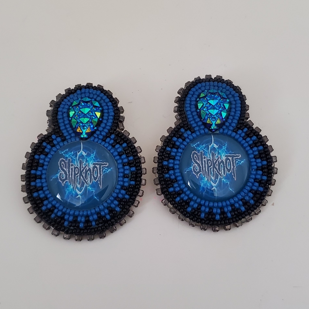 Custom beaded Slipknot earrings.